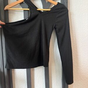 Lush Black Asymmetrical Cut Out Bodysuit.      (F)